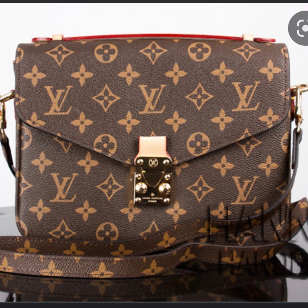 IDSO either of these Louis Vuitton bags.